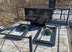Памятники гранит