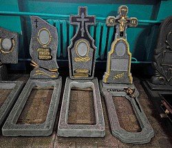 Памятник из бетона